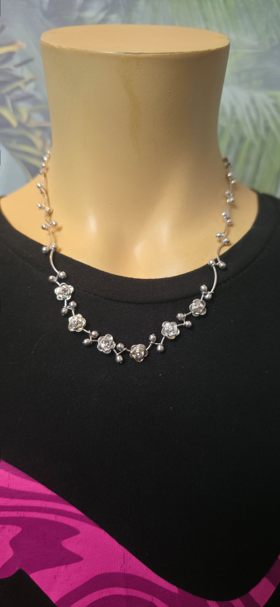 Silberne Strass Blumen Halskette