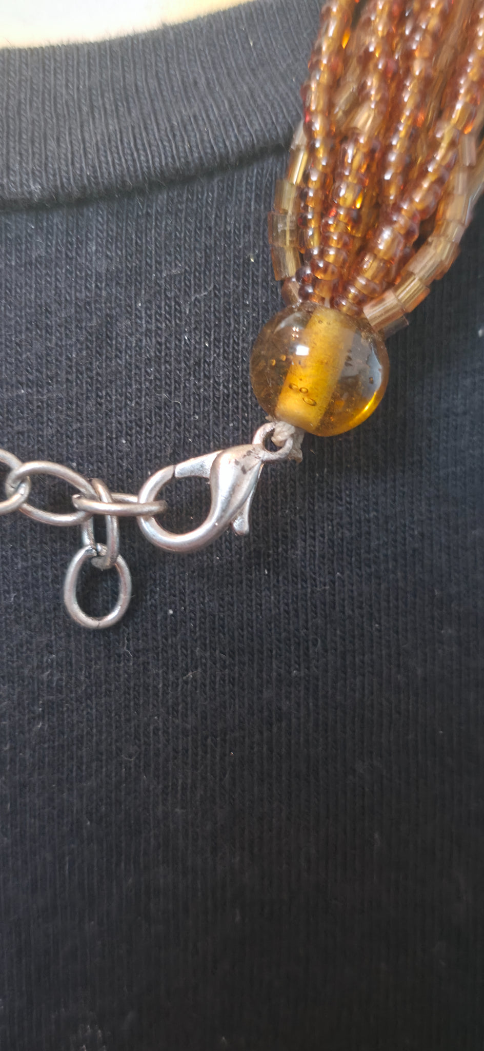 Boho Perlenhalskette mit großem Ethno Anhänger