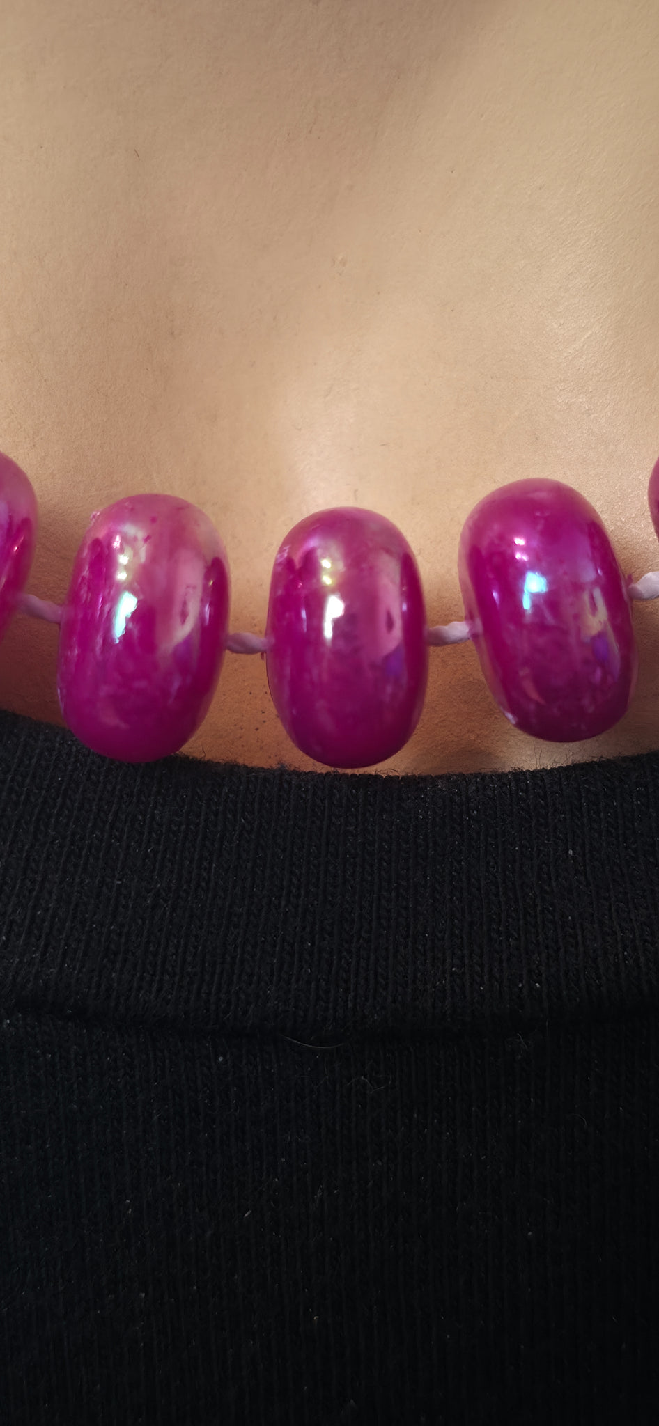 Perlenhalskette in Pink/Fuchsia – trendy & auffällig