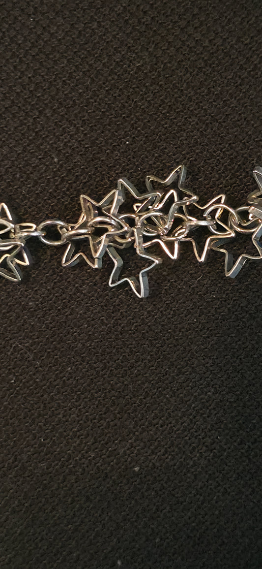 Lange Statement Armband/Fußkette mit Sternen in Silber – verspielt & modern