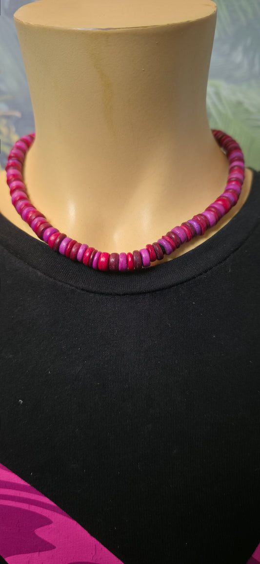 Pink Perlenhalskette Farbverlauf – modern & auffällig