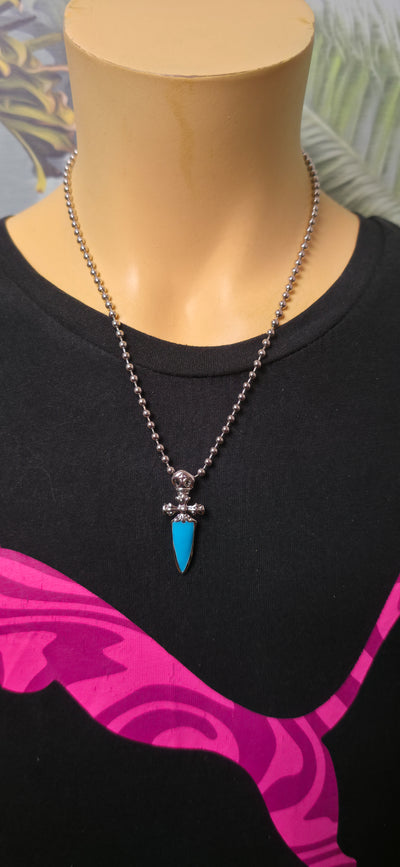 Silberne Kugelhalskette mit blauem Anhänger – edgy Statement Schmuck