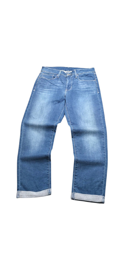 Hellblaue Jeanshose Levis